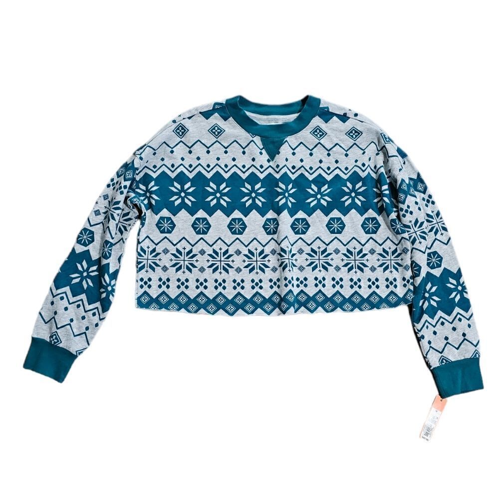 Women's Cropped Fleece Holiday Sweatshirt Medium‎